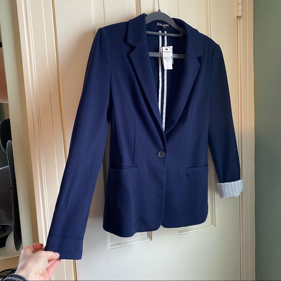 Women’s Fitted Blazer - Picture 5 of 5